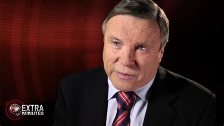 Australian Reporter Charles Wooley’s interview with New Zealand’s Prime Minister Jacinda Ardern; criticized by viewers!! Know more about Charles Wooley