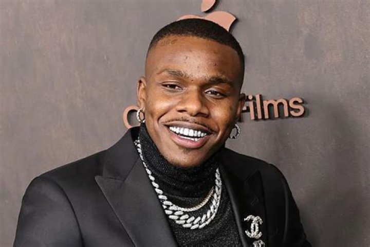 Biography Of DaBaby: Girlfriend, Real Name, Net Worth, Age, Wife, Children, Height, Parents, Car, Songs, Albums, Brother, Memes, Lyrics, Wikipedia