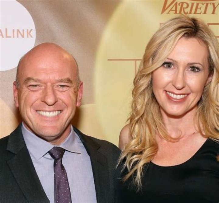 Dean Norris' wife Bridget Norris Biography: Age, Height, Children, Net Worth, Instagram