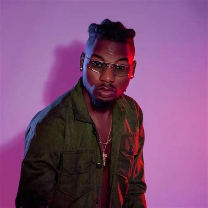 DJ Voyst Biography: Age, Net Worth, Pictures, Mixes, Videos, Wiki, Girlfriend