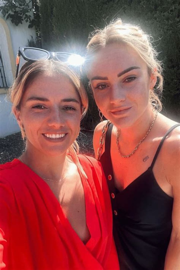 Ellie Carpenter Age, Height, Partner, Daniëlle, Wikipedia, Net Worth