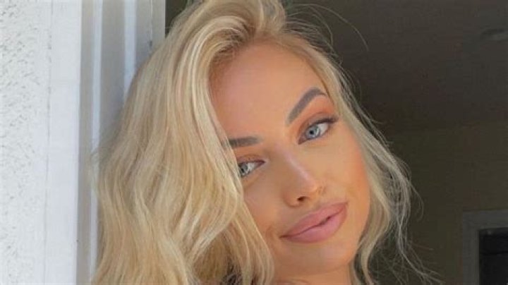 EXPLORE “Love Island” 2020 Cast Mackenzie Dipman Wiki, Bio, Age, Height, Instagram, Nationality, Ethnicity, Boyfriend, Net Worth, And Background