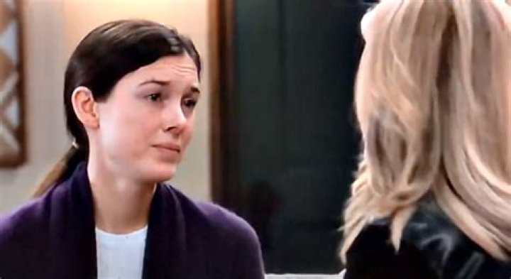 General Hospital Spoilers: Willow Falls Unconscious During Marriage Ceremony – Nina & Michael Fear End Is Near?