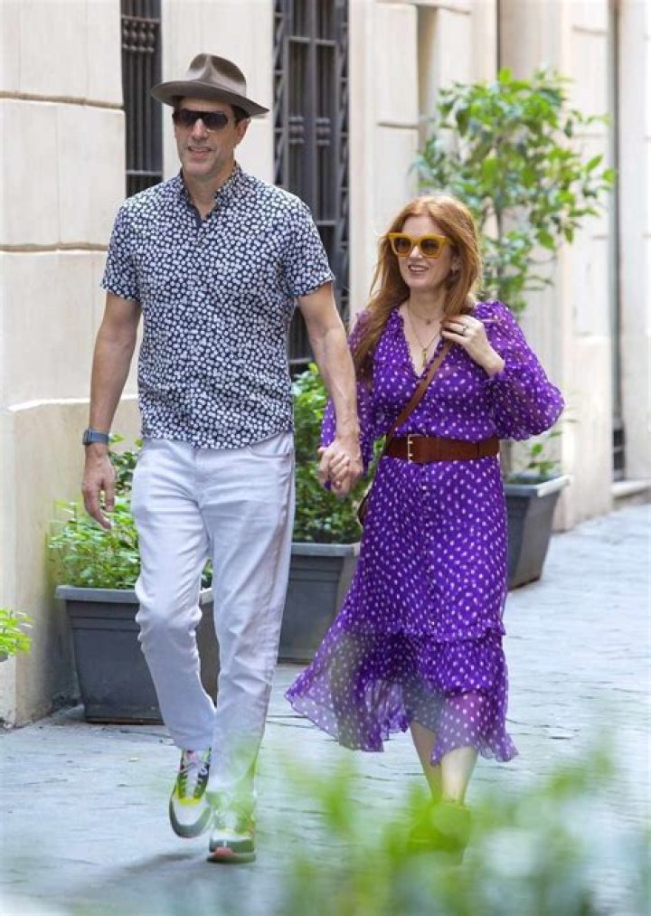 Isla Fisher Age, Height, Sacha Baron Cohen Wife, Instagram