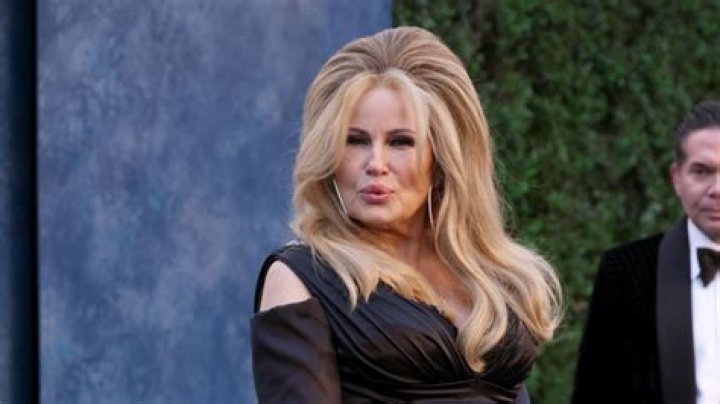 Jennifer Coolidge Biography: Movies, Age, Net Worth, Height, Children, TV Shows, Wikipedia, Photos