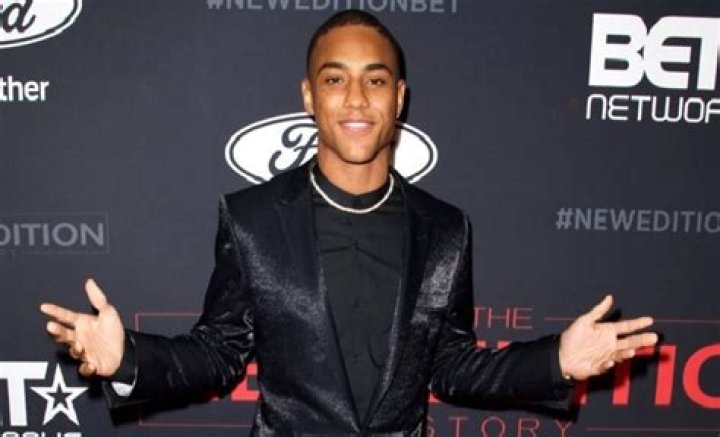 Keith Powers Age, Dating, Wiki, Bio, Girlfriend, Height, Body Measurements