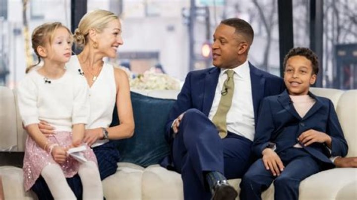 Know About Craig Melvin; Wife, Family, Net Worth, Height, Facts