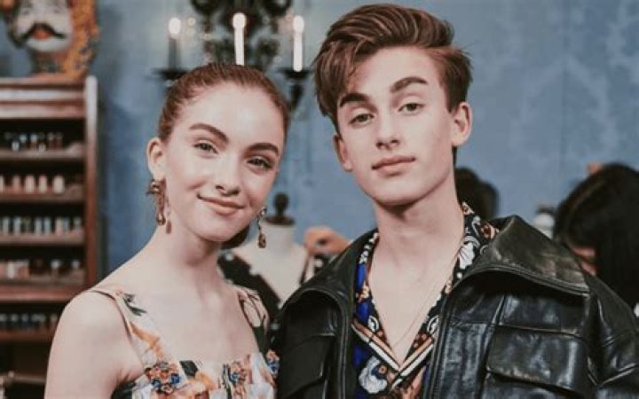 Lauren Orlando Biography: Age, Height, College, Net Worth, Boyfriend, TikTok, Instagram, Movies, TV Shows, Podcast, Wikipedia, Casetify