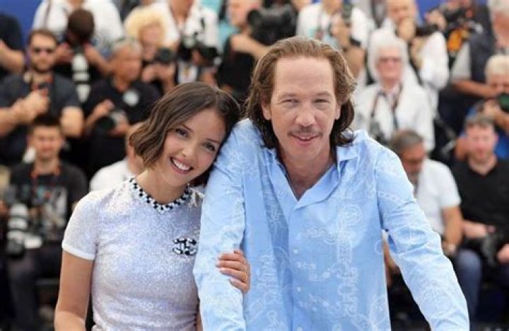 Lyna Khoudri Et Son Mari