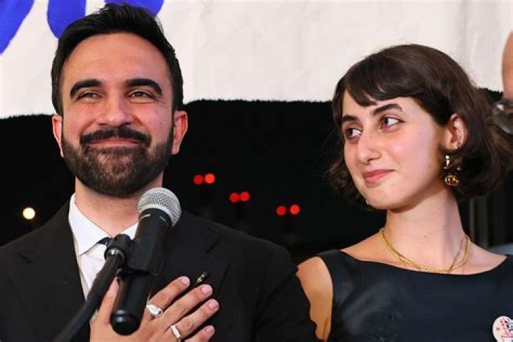 Mahmood Girlfriend, Partner, Wiki, Bio, Age, Nationality, Net Worth 2022