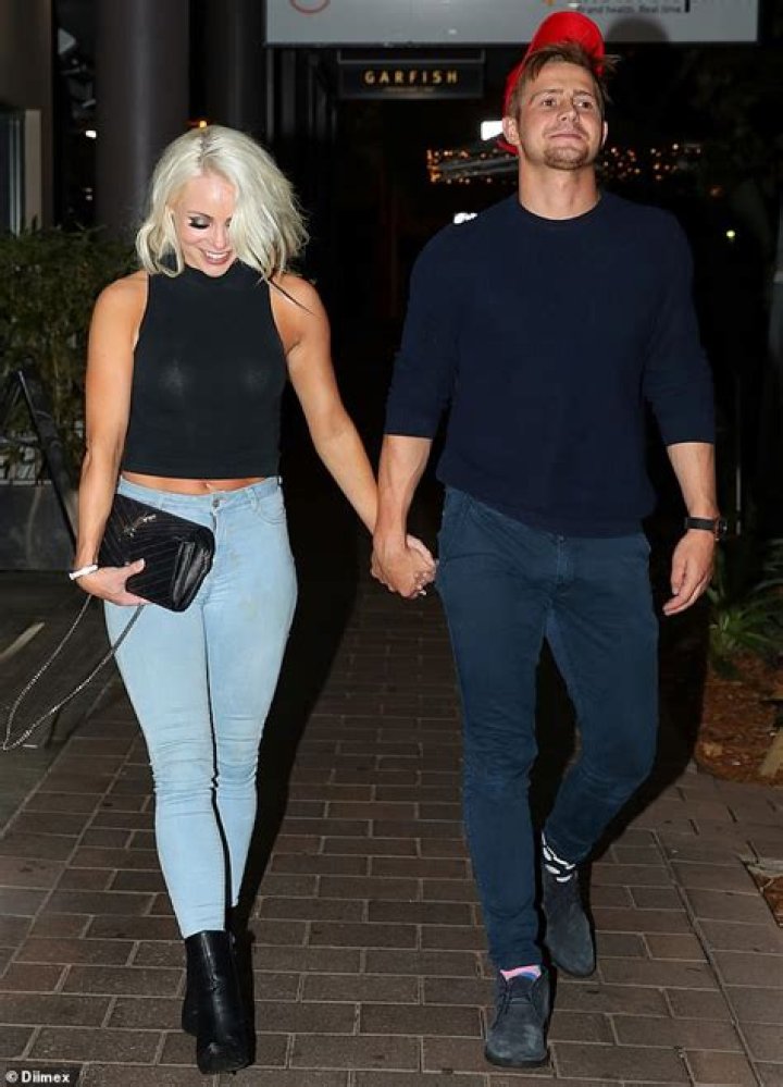 Mikey Pembroke MAFS: Age, Height, Wiki, Bio, Wife, Girlfriend, Job, Instagram, Net Worth