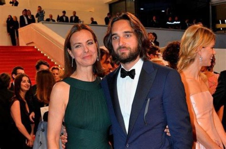 Parents Carole Bouquet