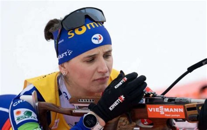 Qui Est Le Mari De Julia Simon