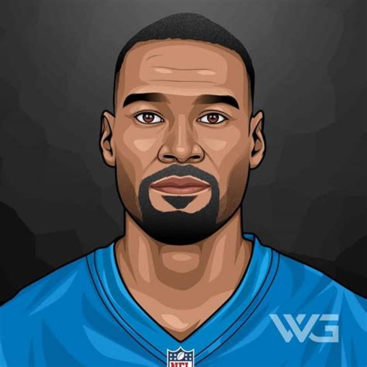 Who is American Footballer Calvin Johnson married to? Explore Calvin Johnson net worth and wiki facts!