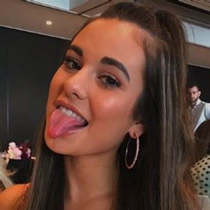 Who is Madi Krstevski (The Voice Australia 2019)? Explore Her Wiki, Bio, Age, Height, Boyfriend, Dating, Ethnicity, Net Worth!